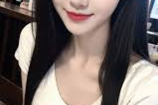 1天曝3大瓜!顶流女星被曝签协议、约会激吻、当三姐各个劲爆