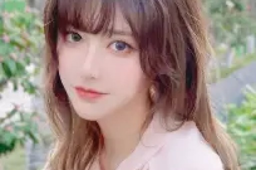 新晋小花要拆很新的房子被黑料骂上热搜是因为爱太多？